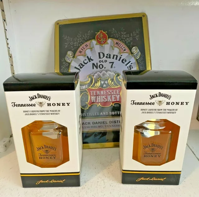 Pair Of Jack Daniels Tennessee Honey Mason Jars & Jack Daniels Sign