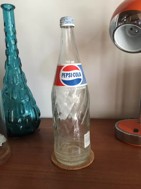 Vintage Pepsi Cola Beverages Soda Pop Canadian Clear Glass Bottle 750ml With Cap