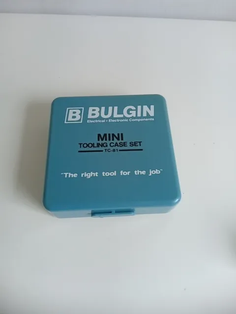 Mini juego de herramientas BULGIN en caja