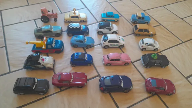 Disney Pixar Lot De 20 Voitures Cars Dont Citroen 2Cv  Lot G