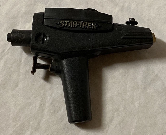 Vintage 1970s STAR TREK ORIGINAL SERIES Water Squirt Gun AHI Azrak Hamway Phaser