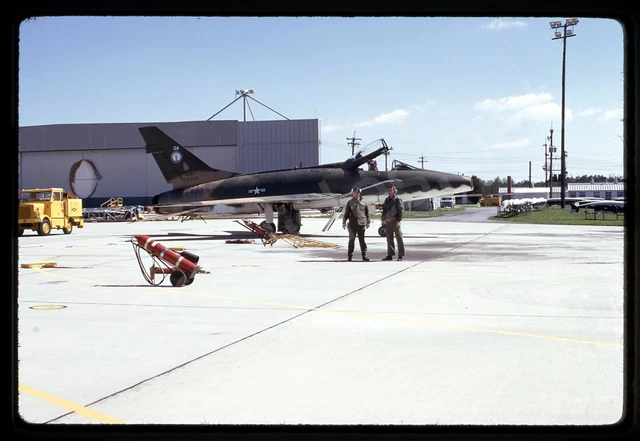 USAF North American F-100D 56-3318 Apr 74 Kodachrome Slide/Dia