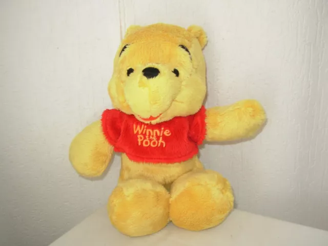 Peluche Winnie l'ourson Nicotoy 27cm Disney PCO055