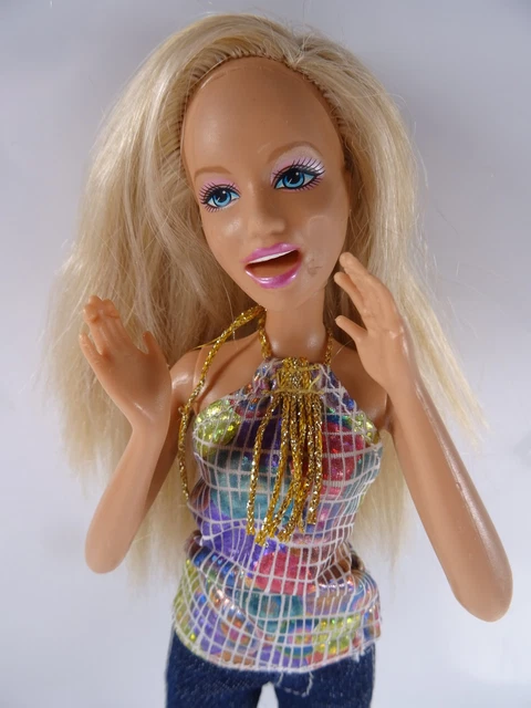 NRFB 2007 barbie CONCERT LIVE chat divas doll sing and talk boite french L3811