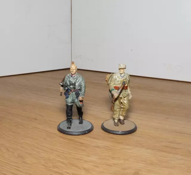 ATLAS Collection Vollzinnfiguren Wehrmacht Schütze 1941 / Leutnant 1940 1:32 RAR