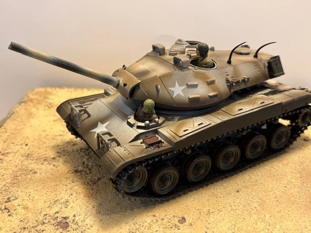 MILITAIRES : SOLIDO TANK PATTON  M-47 char de 1945