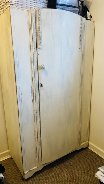 shabby chic wardrobe