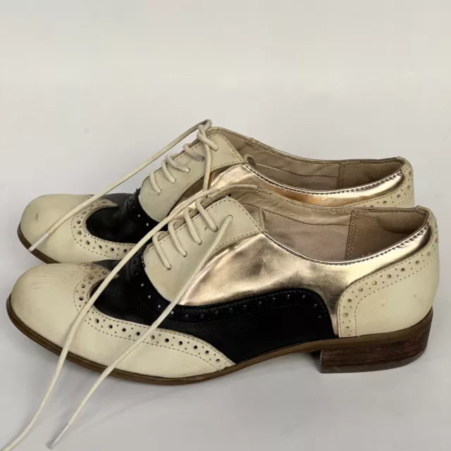 Clarks narrative collection store