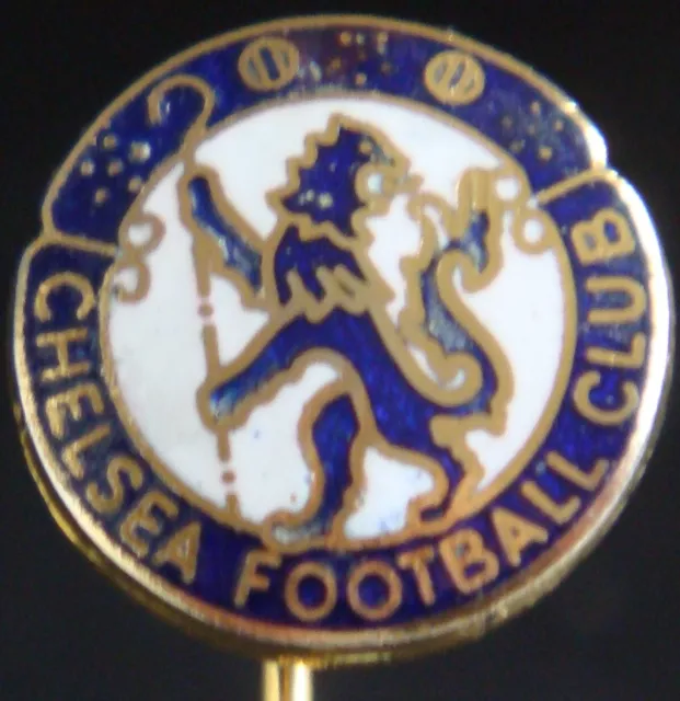 CHELSEA FC Vintage club crest type badge Stick pin In gilt 15mm Dia