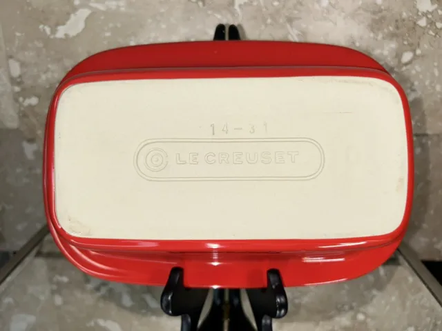 Le Creuset Bread/Meat Loaf Pan Red Cerise 10 1/2” X 7”x 3”