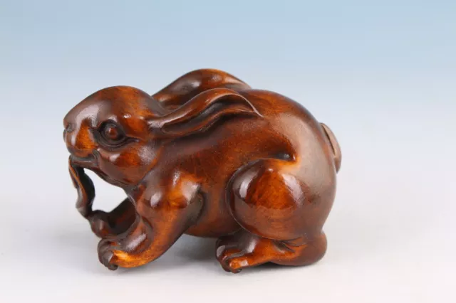 Rare chinese boxwood hand carved lovely rabbit statue netsuke collectable Gift