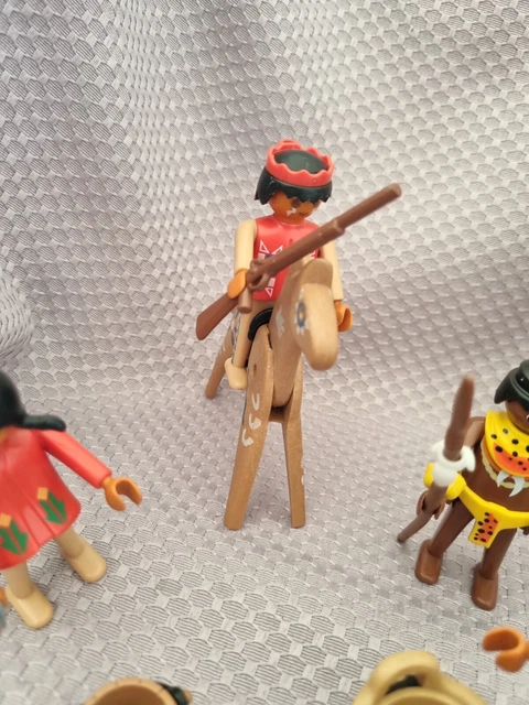 PLAYMOBIL Vintage - Lotto Di 2 Faretre Gialle Per Indiani (Serie E301) - Usate