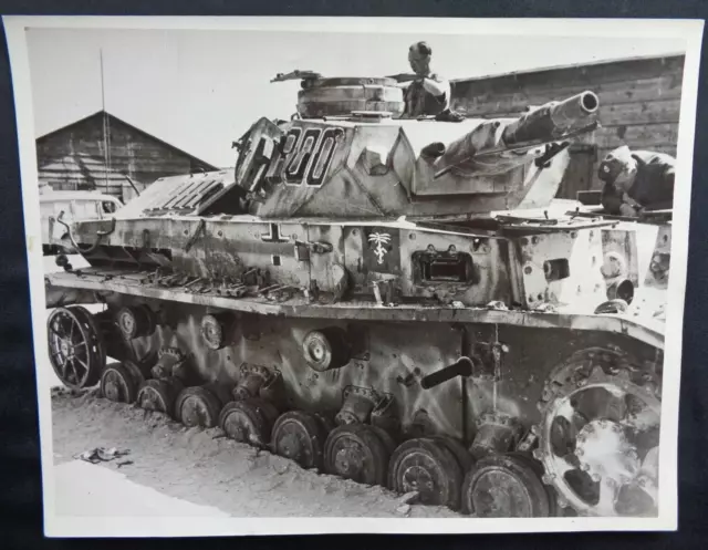 WW2 NORTH AFRICA CAMPAIGN photo of CAPTURED GERMAN TANK (AFRIKA KORPS ...