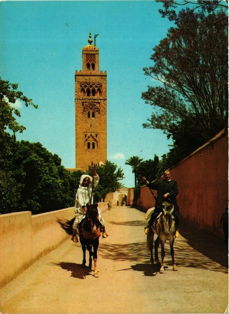 CPM Marrakesh - La Koutoubia & Les Gardens de Dar Moulay Ali MOROCCO (880478)