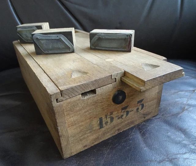 Ancienne Boîte à Tampons D'Imprimerie – Caractères En Bois – Lettres D'Imprimerie