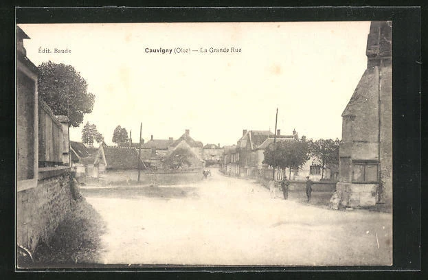 CPA Cauvigny, La Grande Rue