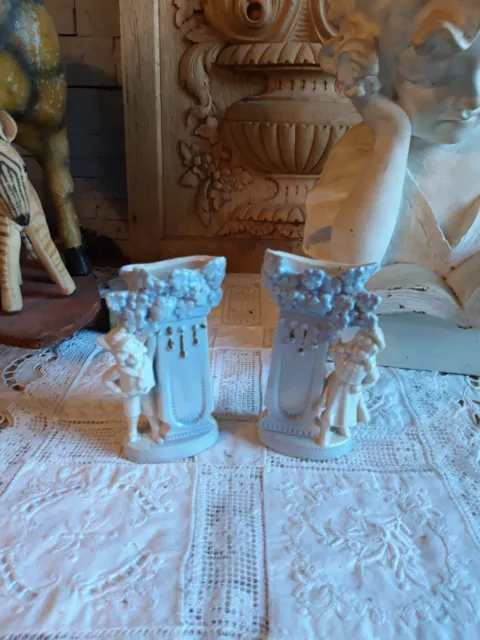 Anciens Personnages en biscuit  sujet enfant vintage collection Déco bouquetiere