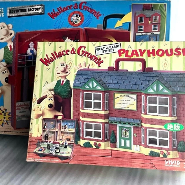 WALLACE & GROMIT Playhouse Set of 2 with 8 Figures Rare