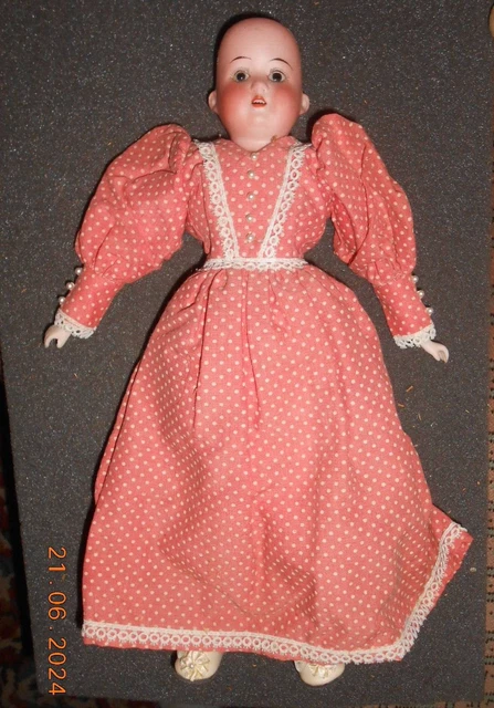 Poupée Ancienne Heubach Koppelsdorf Allemagne - Tête Et Avant-bras Porcelaine, 32 Cm