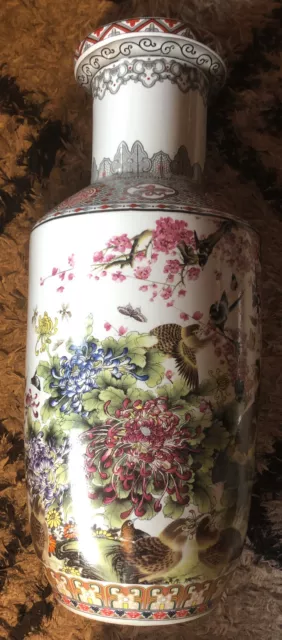 Rare and Important Chinese Porcelain Vase, Qing Dynasty. One Of A Kind