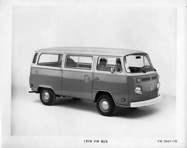 1978 VW Volkswagen Bus Press Photo and Release 0058