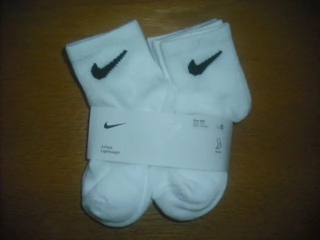 Toddler Boys NWT NIKE Socks Ankle 6prs White w/Black Swooshes Lightweight 2T-3T