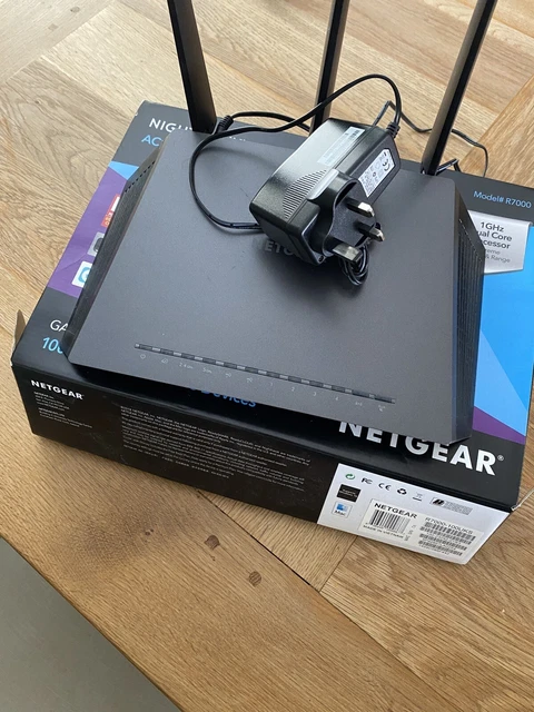NETGEAR R7000 Nighthawk AC1900 1300 Mbps Wireless AC Router - Read description.