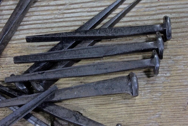 2 1/2" Rose head 50 nails antique square wrought iron Spikes Decorative 2.5" 5