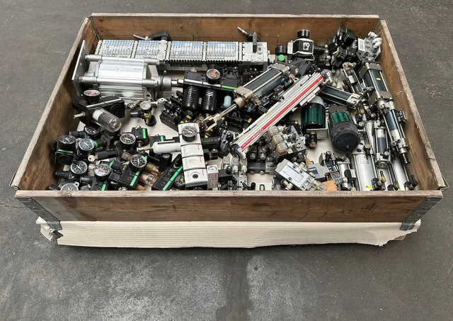 Articoli pneumatici per ingegneria meccanica