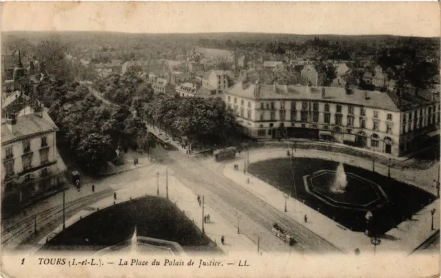 CPA TOURS - La Place du Palais de Justice (298357)