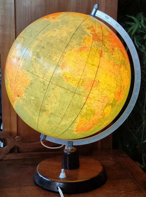 JOLIE ET ANCIENNE Paire Serre Livre Globe Terrestre Mappemonde En Bois