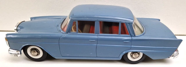 Jouet à Friction Tri-ang : Automobile + Caravane (tôle & Plastique) - Boîte Incluse