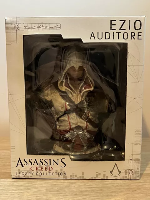 Boxed Assassins Creed II 2 legacy collection Ezio Auditore Bust statue