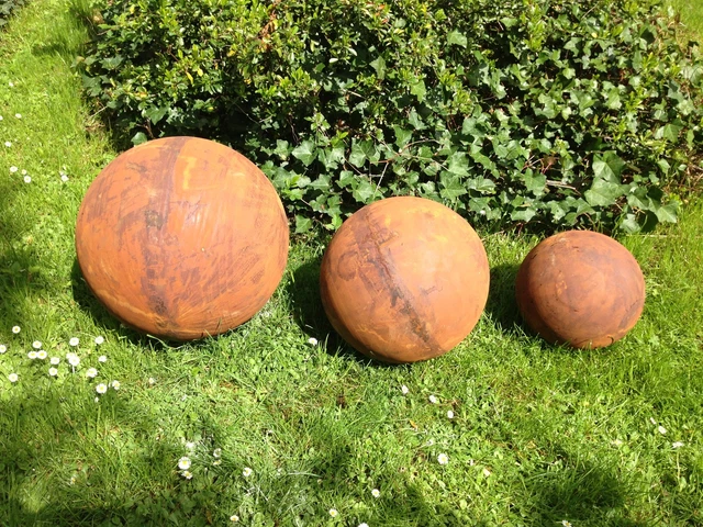 KUGEL RUND EDELROST 25 - 60 cm Rost Gartendeko Rostdeko Deko Garten ...