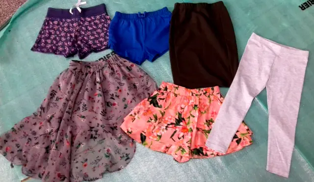 Girl's Clothes Bundle (Age 5 / 6 Years) Shorts, Skirts, Leggings