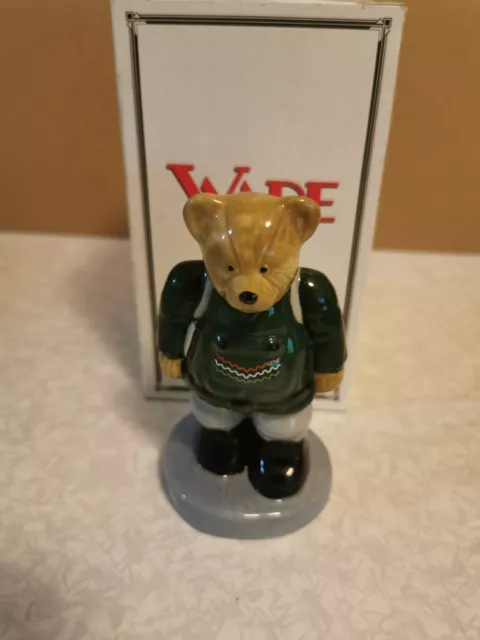 wade figure of CAMPING BEAR