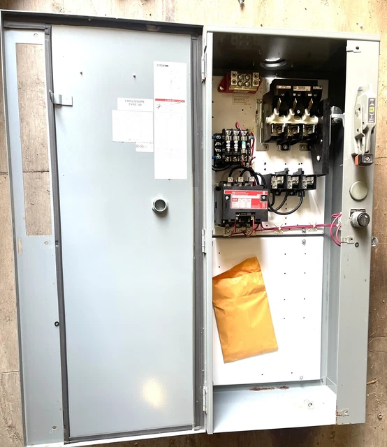 SQUARE D LIGHTING Contactor, P.N. 3735261200100, Class 8903, Type