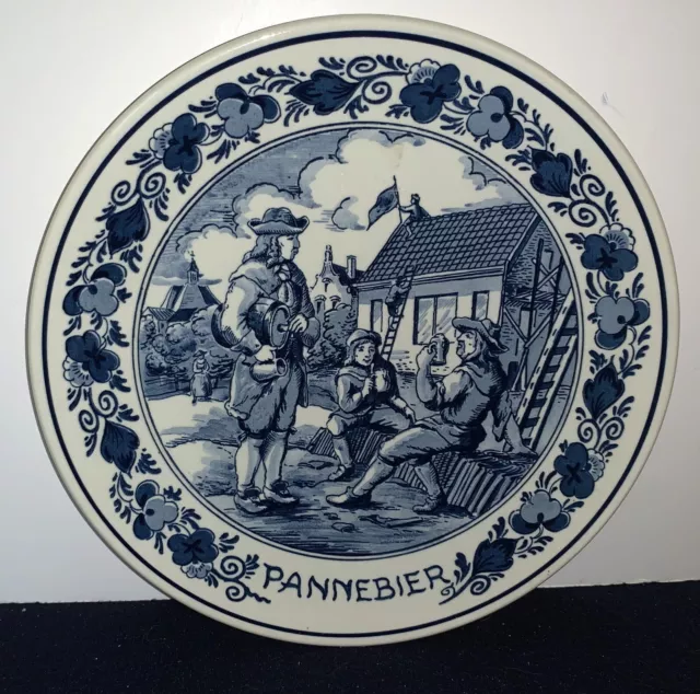 Royal Goedewaagen DUTCH BLUE DELFT "Pannebier" (Pan Beer) 9 1/2" PLATE
