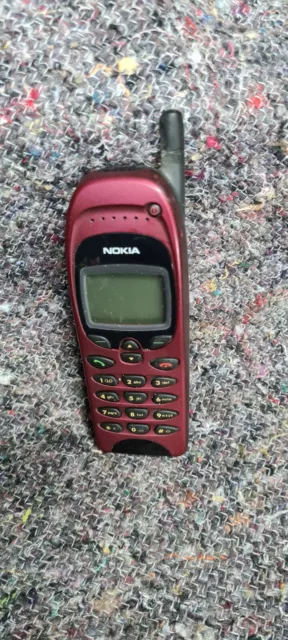 Nokia 6150 in Rot