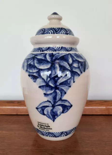 Ashleigh & Roberts New Zealand Studio Pottery Lidded Urn /Canister, Blue & White