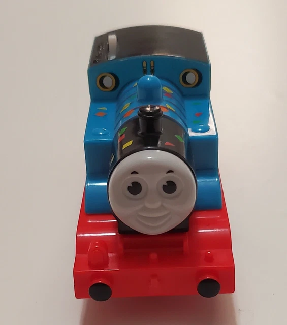 THOMAS & FRIENDS Trackmaster Thomas The Tank Engine and cargo 2006