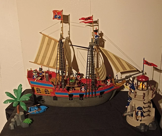 Lot Playmobil soldat anglais: bateau + phare lumineux +personnages + accessoires