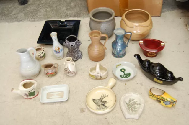 beau lot d'articles faience divers  pour vide grenier