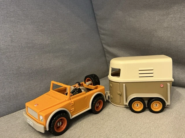 Schleich 13444 Geländewagenfahrer – Spielzeugfigur Für Kinder Ab 3 Jahren, Detailreich & Robust