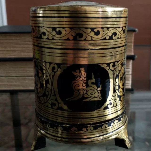 Antique Burmese Black & Gold Lacquer Betel Nut Cigarette Box Vtg Myanmar Shwezar