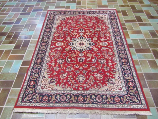 Schöner Handgeknüpfter Perser Orient Teppich Nain mit Seide Carpet Rug 186x125cm