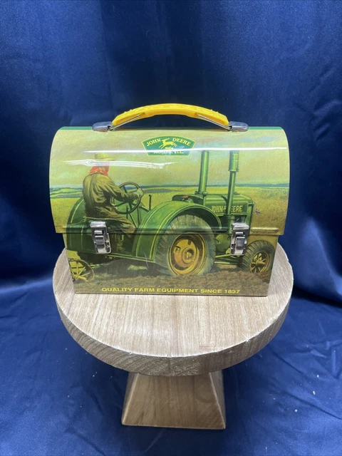 John Deere Tin Box Lunchbox Quality Farm Equipment Tractor Scene 7 X 5.5 X 3.5