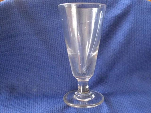 Ancien Grand Verre A Absinthe Souffle Epais  Avec Trait Dose Grave H 19.1. Cm