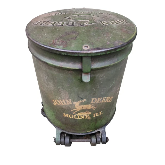 John Deere Flex Planter Sugarbeet Seed Hopper Box Food Plot Deer Vintage Cast