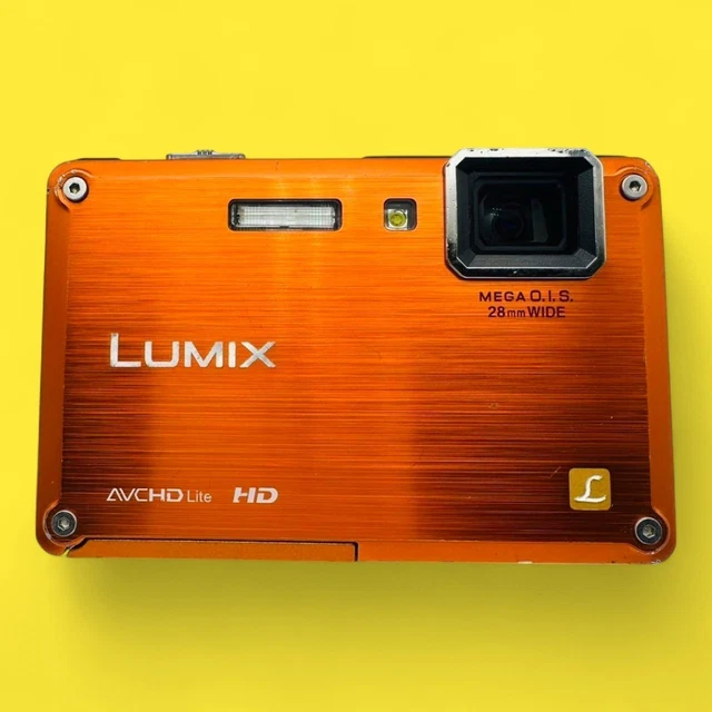 PANASONIC LUMIX DMC-FT1 Compact Digital Camera From Japan